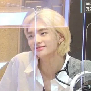 Sticker бродячие дети - 4