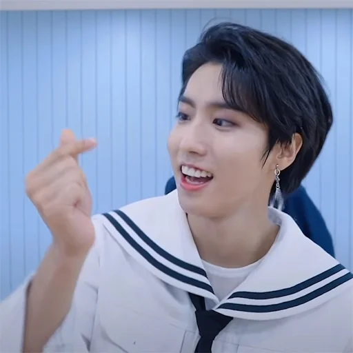 Стикер SKZ - 6