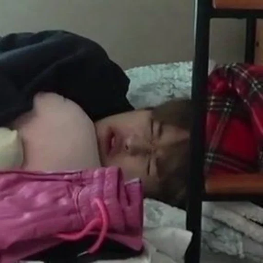 Стикер strayracha - 1