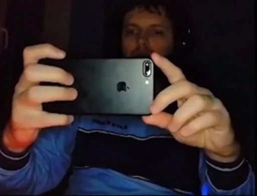 Sticker эээ by @fStikBot - 4