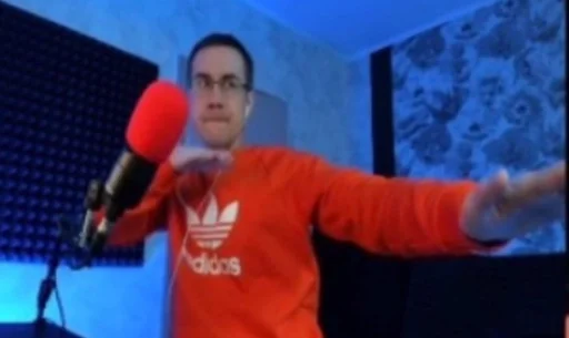 Sticker эээ by @fStikBot - 0