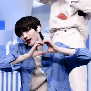 Sticker #sunghoon aesthetic «🎭 by @lumicore_present - 7