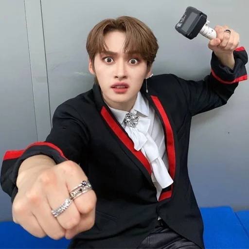 Sticker крисмеме - 1