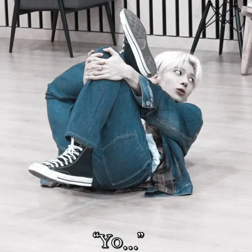 Sticker 🦖 <taehyun> by @kisupstikers - 11