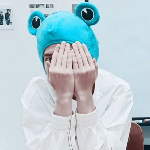 Sticker 🦖 <taehyun> by @kisupstikers - 7