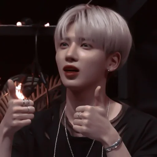 Sticker 𝘵𝘢𝘦𝘩𝘺𝘶𝘯 :; by @seduiisantee - 10