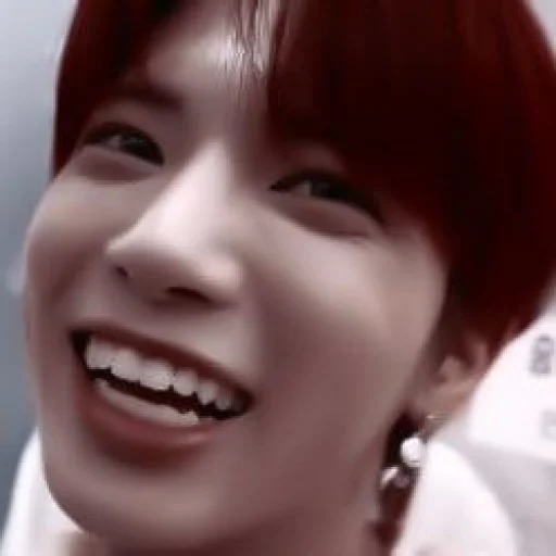 𝘵𝘢𝘦𝘩𝘺𝘶𝘯 :; by @seduiisantee - 