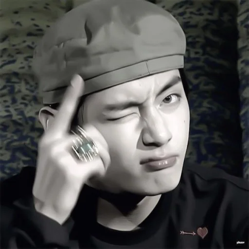 Стикер »𝙩𝙖𝙚𝙝𝙮𝙪𝙣𝙜: 🏐 : @virtstik - 4