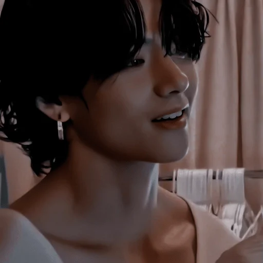 𝐓𝐚𝐞𝐓𝐚𝐞 ~ ♡︎ - человеческое лицо