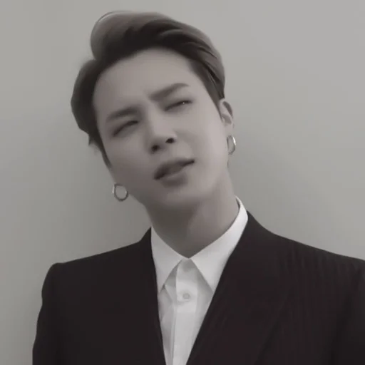 Человек костюм человеческое лицо