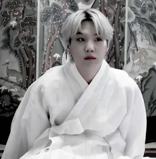 Стикер ``𝐘𝐎𝐎𝐍𝐆𝐈•🍟• @taevisss :: @fStikBot - 5