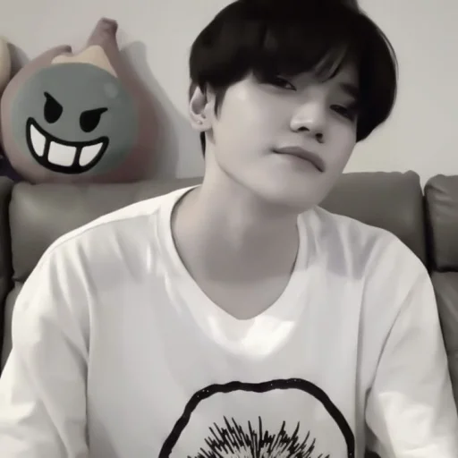 Стикер 🕸 - 𝐭𝐚𝐞𝐲𝐨𝐧𝐠`. | @pecjuwr - 10