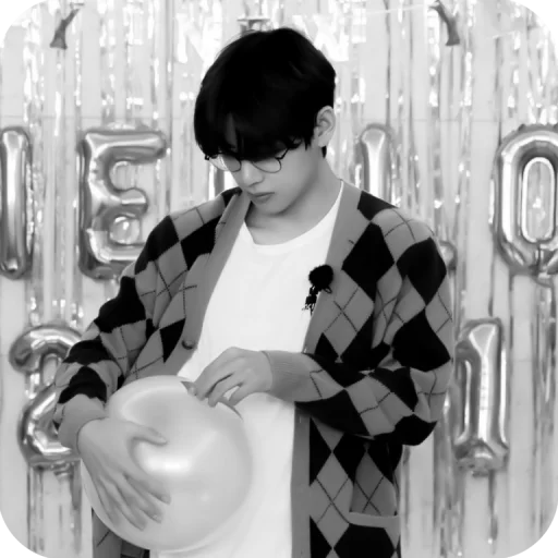 𖤍 ، 𝟭𝟵𝟵𝟱 ─ @stkworld - человеческое лицо