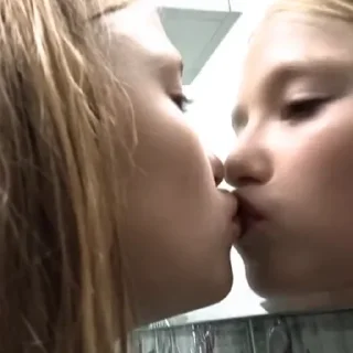 Sticker the pill - 2