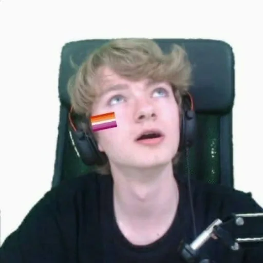 Sticker томми лох - 3