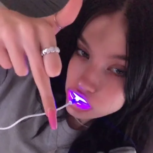 Стикер trishamda_by_fStikBot - 1