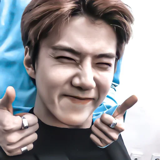 あ 𝘮𝘰𝘰𝘥 𝘴𝘦𝘩𝘶𝘯 :; by @seduiisantee - человеческое лицо