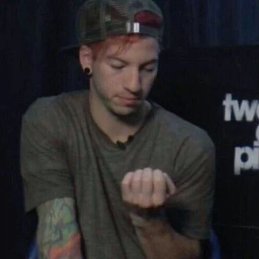 Sticker ๋₊𝚃𝚠𝚎𝚗𝚝𝚢 𝙾𝚗𝚎 𝙿𝚒𝚕𝚘𝚝𝚜 ִִֶָ ٠˟ @stcryptic - 9