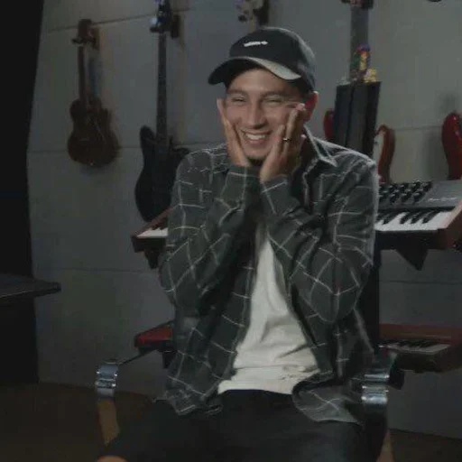 Sticker ๋₊𝚃𝚠𝚎𝚗𝚝𝚢 𝙾𝚗𝚎 𝙿𝚒𝚕𝚘𝚝𝚜 ִִֶָ ٠˟ @stcryptic - 0