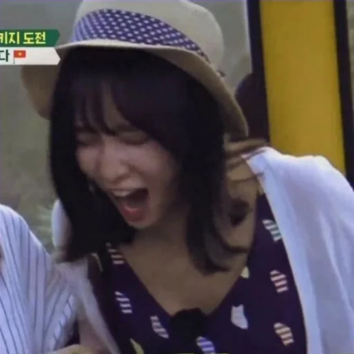 Человек человеческое лицо модный аксессуар