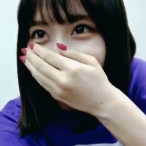 Человек чёлка губа