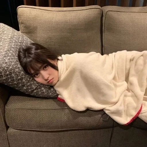 Человек утешение человеческое лицо