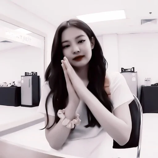 @twinkss :: @fStikBot - человеческое лицо