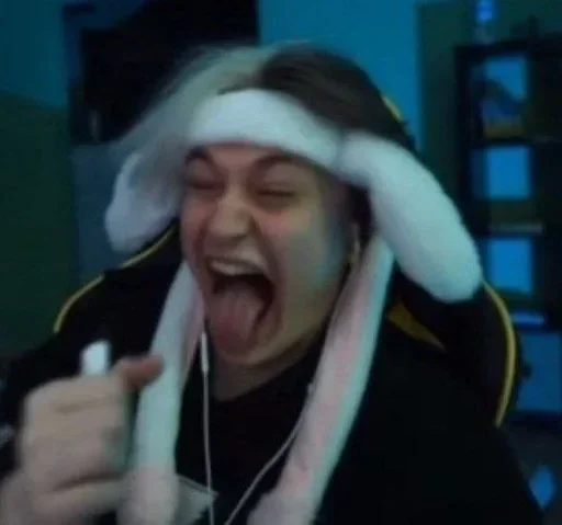 Twitch House 👉 @dviztysa - 