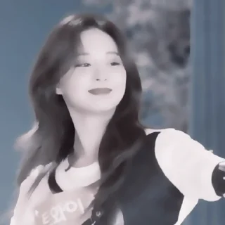 Стикер – ` 🫐 , tzuyu by - @vvloco - 6