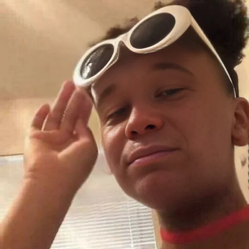 Sticker u7319125a3a_702504646773_by_jpeg_bot - 1