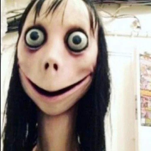 Momo - человеческое лицо