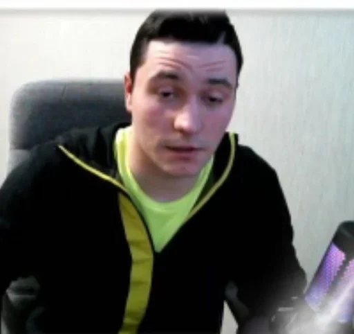 Sticker uragannn - 1