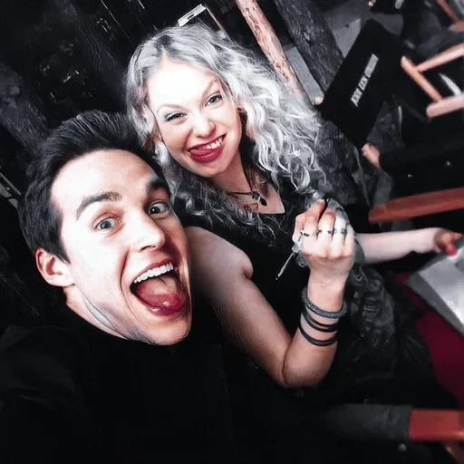 Стикер urcrushes3_by_fStikBot - 1