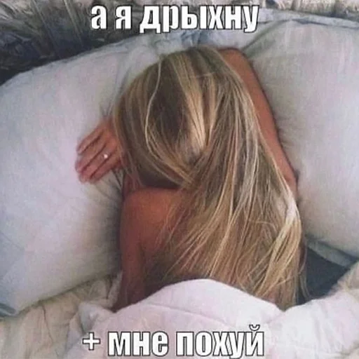 Sticker ustiniacore - 1