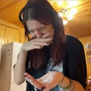 Стикер 🔥🔥🔥 @TgEmojiBot - 9