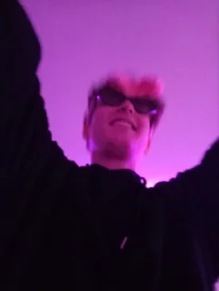 Стикер весёлый как смысл жизни💃 @MoiStikiBot - 4