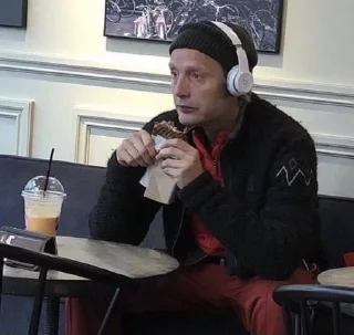 Стикер відбірна хуйня by @kitsunelikelion - 3