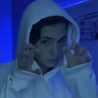 Стикер Vincent As Payton Moormeier - 8