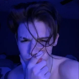 Стикер Vincent As Payton Moormeier - 6