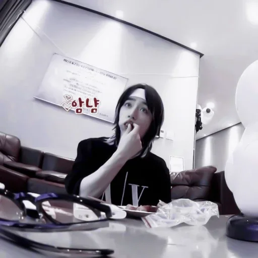 Sticker [📸] 𝗯𝗲𝗼𝗺𝗴𝘆𝘂 ;; @virtstik " - 9