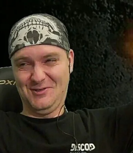 Стикер vitec_play_by_fStikBot - 1