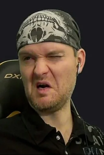 Стикер vitec_play_by_fStikBot - 1