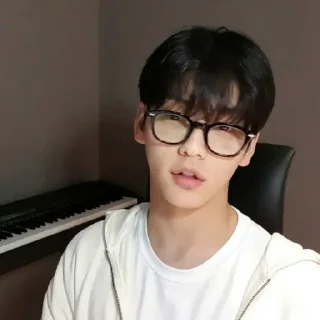 Sticker あ — soobin 𖤐〃🎬 - 6