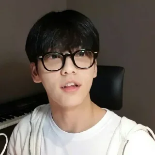 Sticker あ — soobin 𖤐〃🎬 - 0