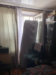 Sticker Пять шесть шлюхи дома есть - 7