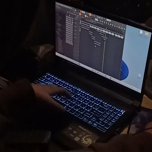 Sticker vosmoemartadva - 1