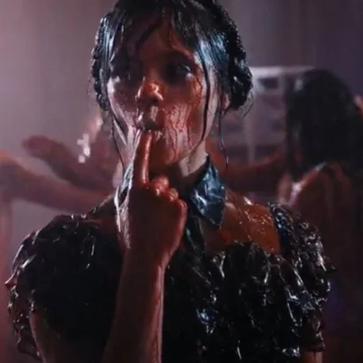 уэнсдэй аддамс ван лав - 