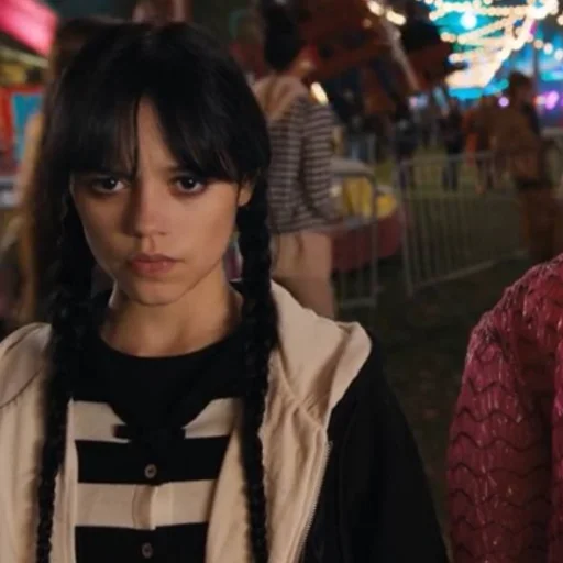 Sticker уэнсдэй аддамс ван лав - 3