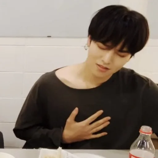 Стикер oneus - 11