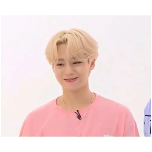 Стикер oneus - 0